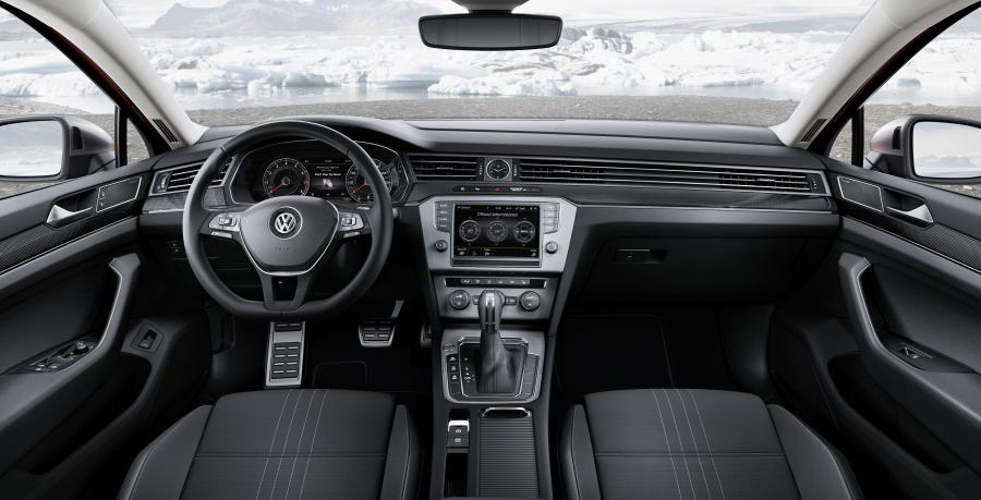 Торпедо Volkswagen Passat Alltrack (B8) 2019 года  (WW) (фото 30 из 67)